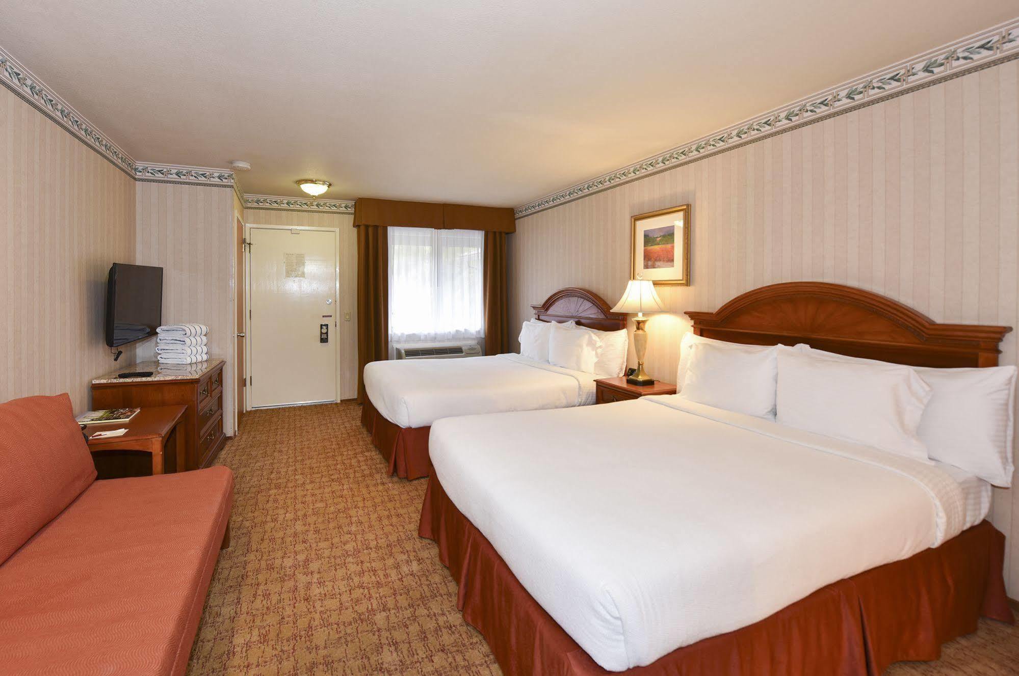 Roman Spa Resort Calistoga Εξωτερικό φωτογραφία