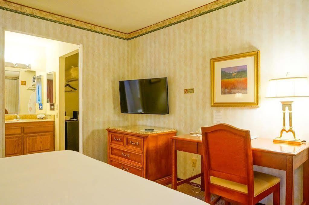 Roman Spa Resort Calistoga Εξωτερικό φωτογραφία
