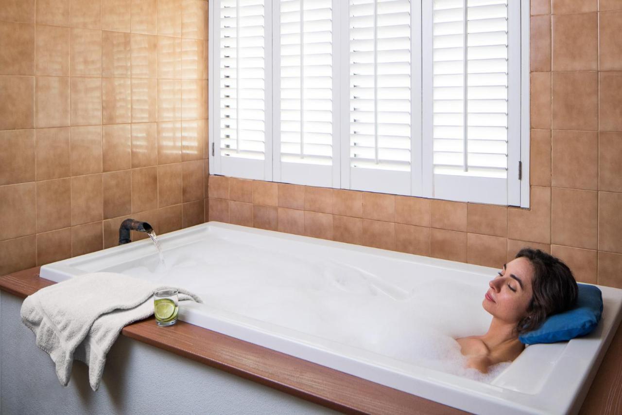Roman Spa Resort Calistoga Εξωτερικό φωτογραφία